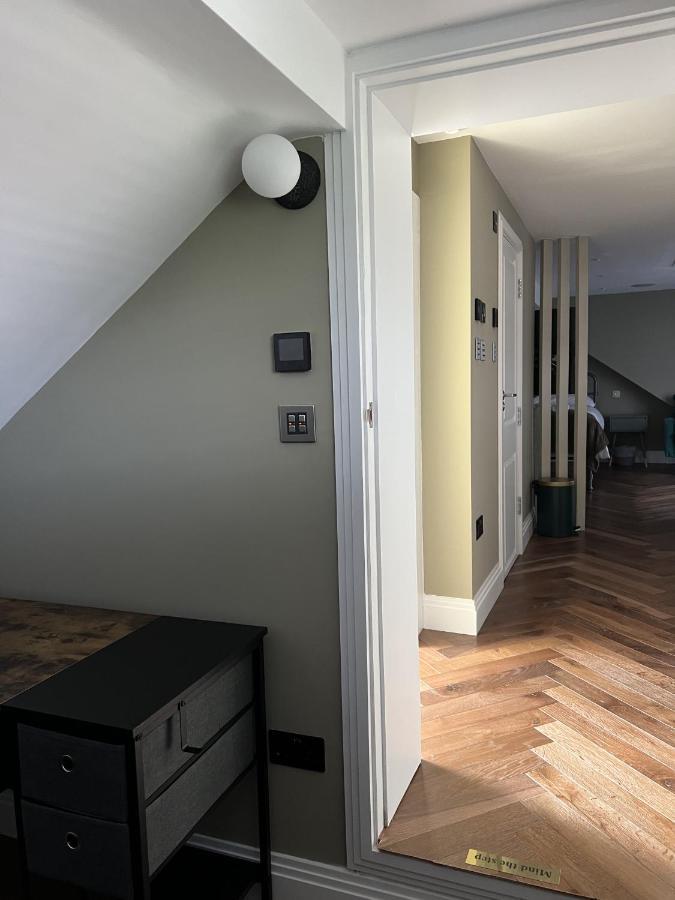 Super Deluxe Apartment Barnet Exterior photo